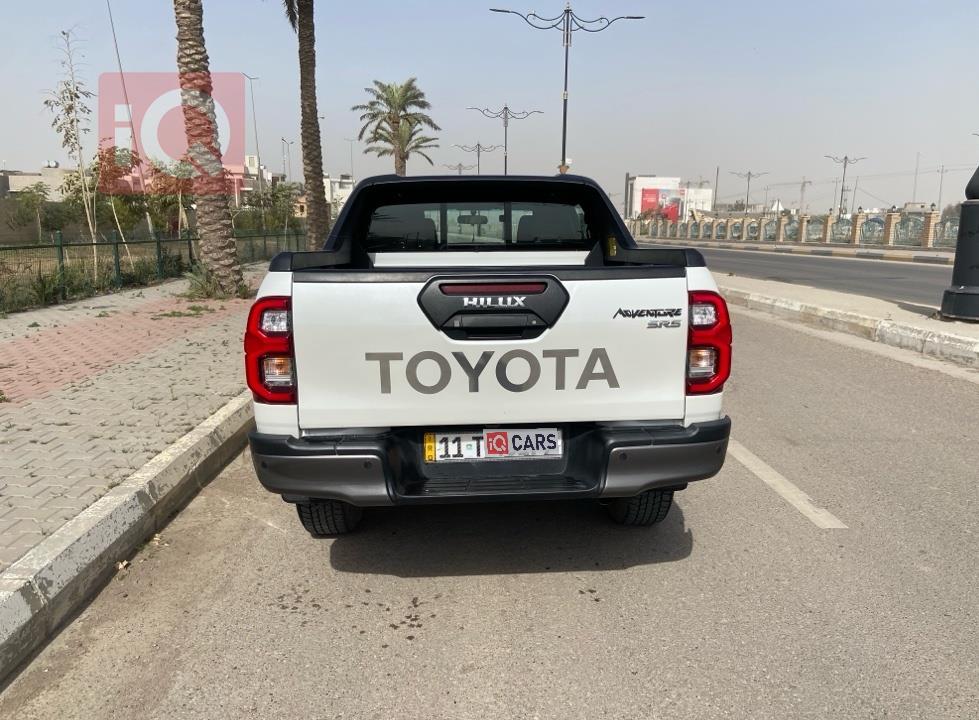 تويوتا هايلوكس